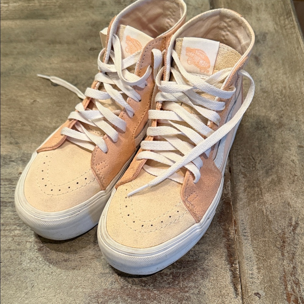 Vans Kids Platform Shoes in Peach and Cream
